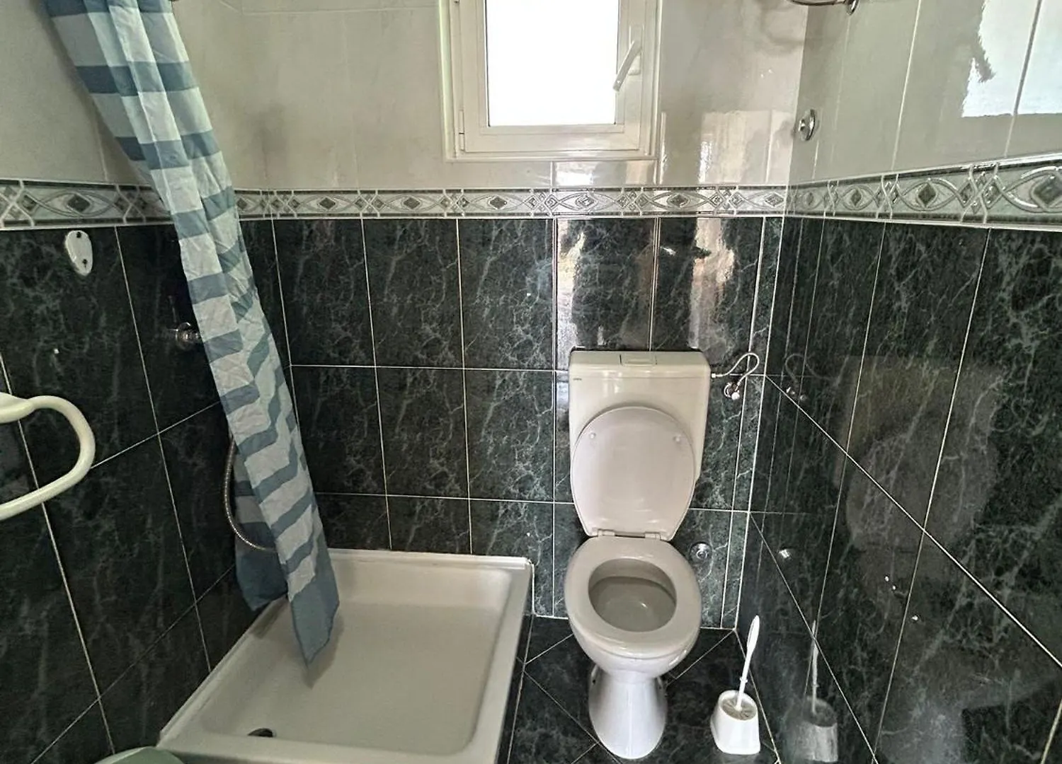 ビビニェBugarija Houseアパートメント クロアチア